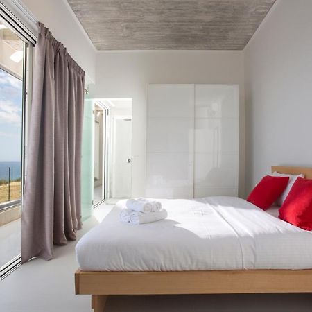 Kuro Beach House - Oceanfront Luxury & 25M Pool Achlia Luaran gambar