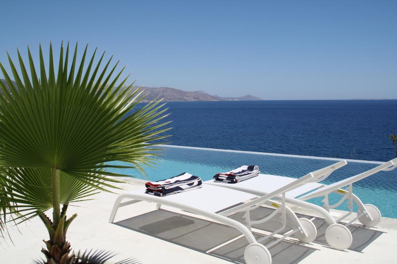 Kuro Beach House - Oceanfront Luxury & 25M Pool Achlia Luaran gambar