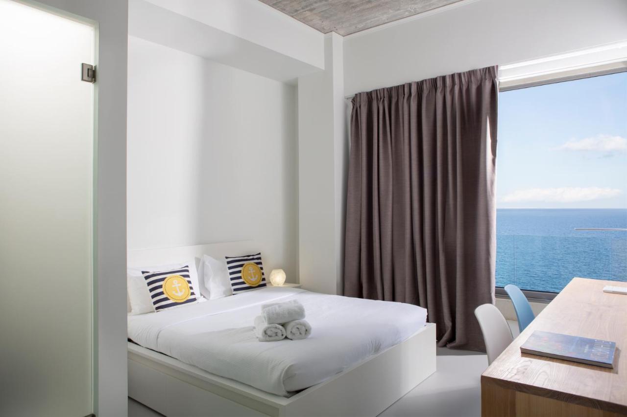Kuro Beach House - Oceanfront Luxury & 25M Pool Achlia Luaran gambar