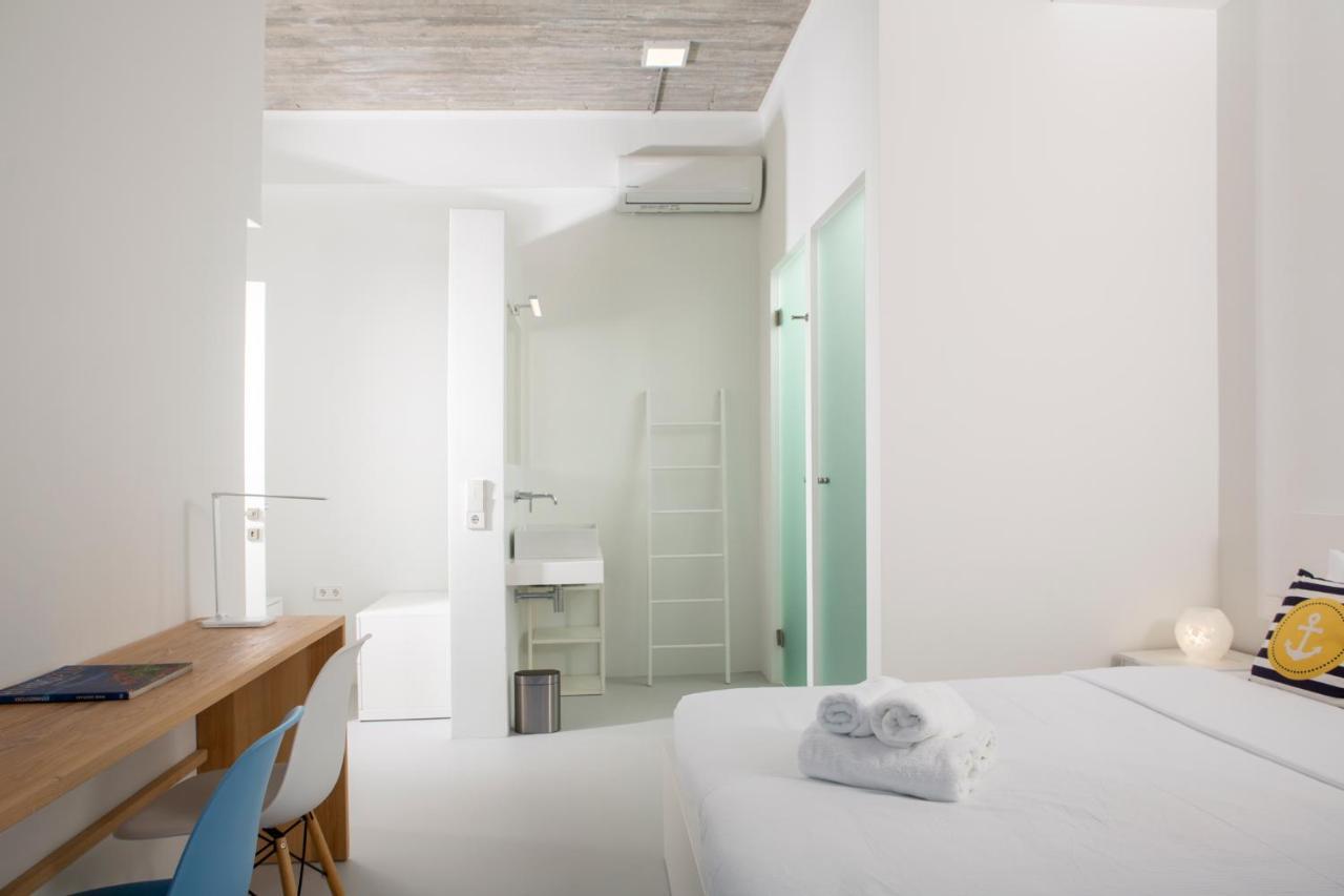 Kuro Beach House - Oceanfront Luxury & 25M Pool Achlia Luaran gambar